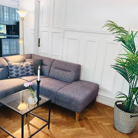 Villa Apartment Near City Centre-3